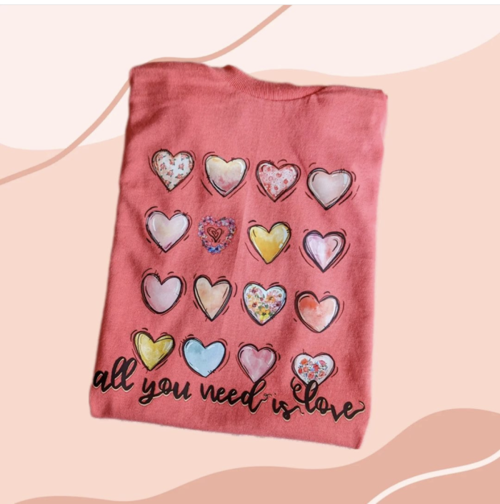 All you need is love, Short sleeve T-Shirt