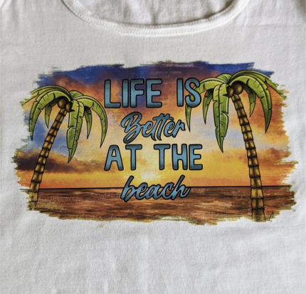 Life is better at the baech Tank-Top Design